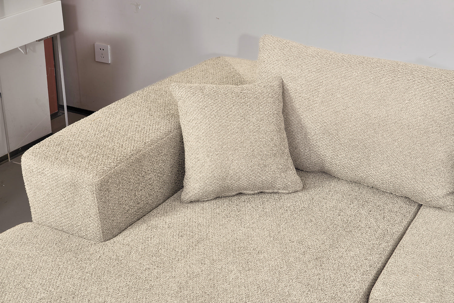 LivingTaste| comperssion sofa|  Beige sofa| Loversofa| sofa bed