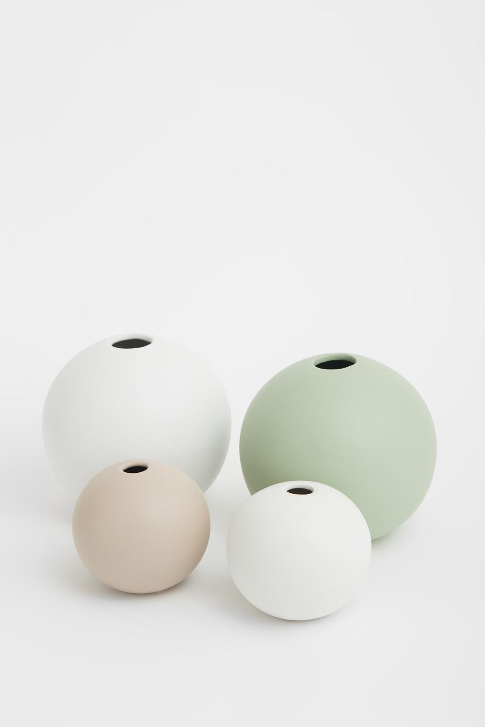 Round Shape Artistic Ceramic Vase Collection - LivingTaste CA